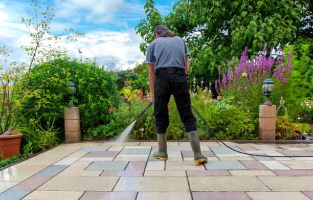 Best Fence Cleaning  in East Marion, NY